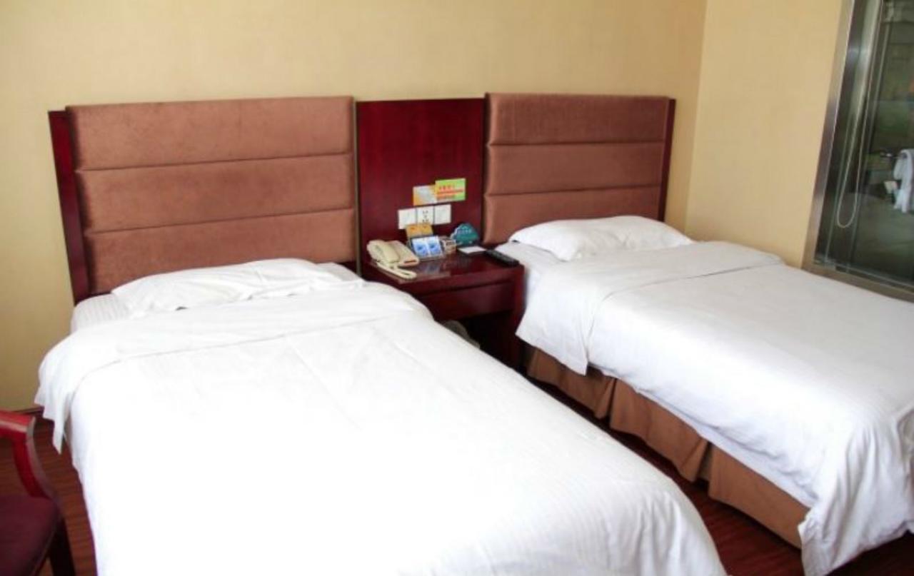 Greentree Inn Shandong Heze Cao County Qinghe Road Business Hotel Εξωτερικό φωτογραφία